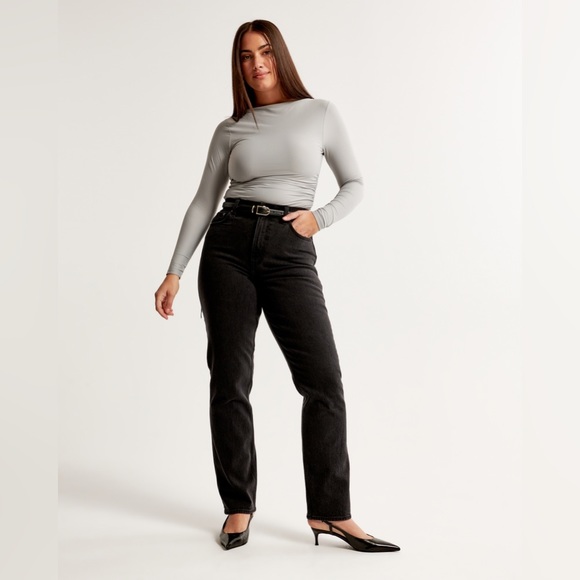 Abercrombie 90s Straight Jean Curve Love Ultra High Rise Jean Size 25 (0 Reg) - Picture 1 of 12